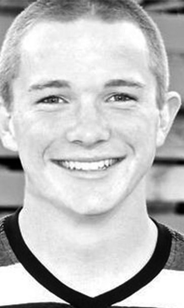 'I'm bisexual': Kicker becomes first CFB player to come out publicly